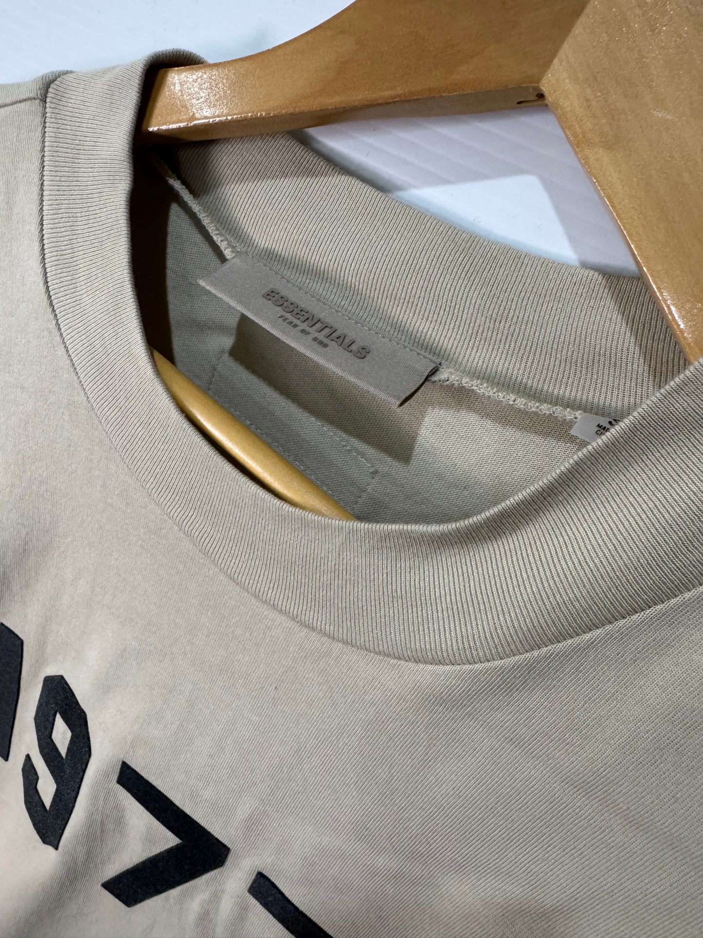 Fear of God Essentials 1977 Tshirt Wheat (M-L)